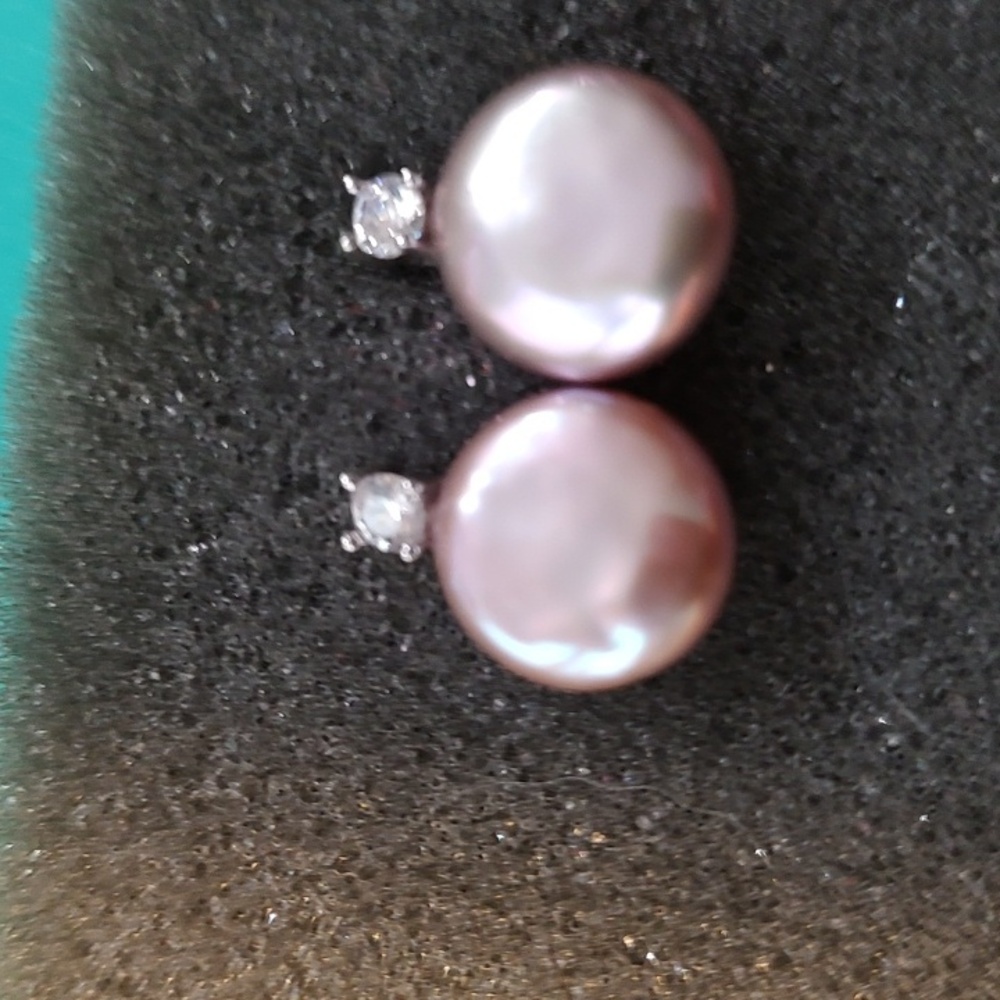 Elegant Pink/Purple Pearl Earring Posts